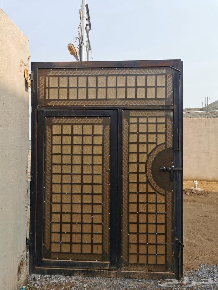 بوابة للبيع64407825328899111