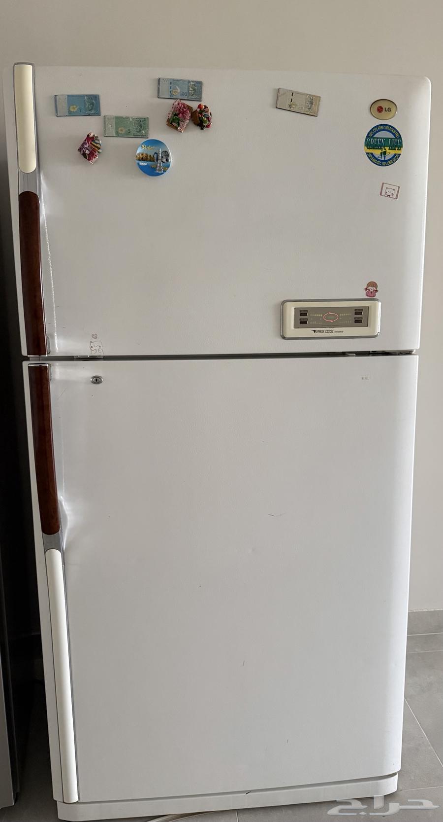 LG large refrigerator, clean used64453106831873110