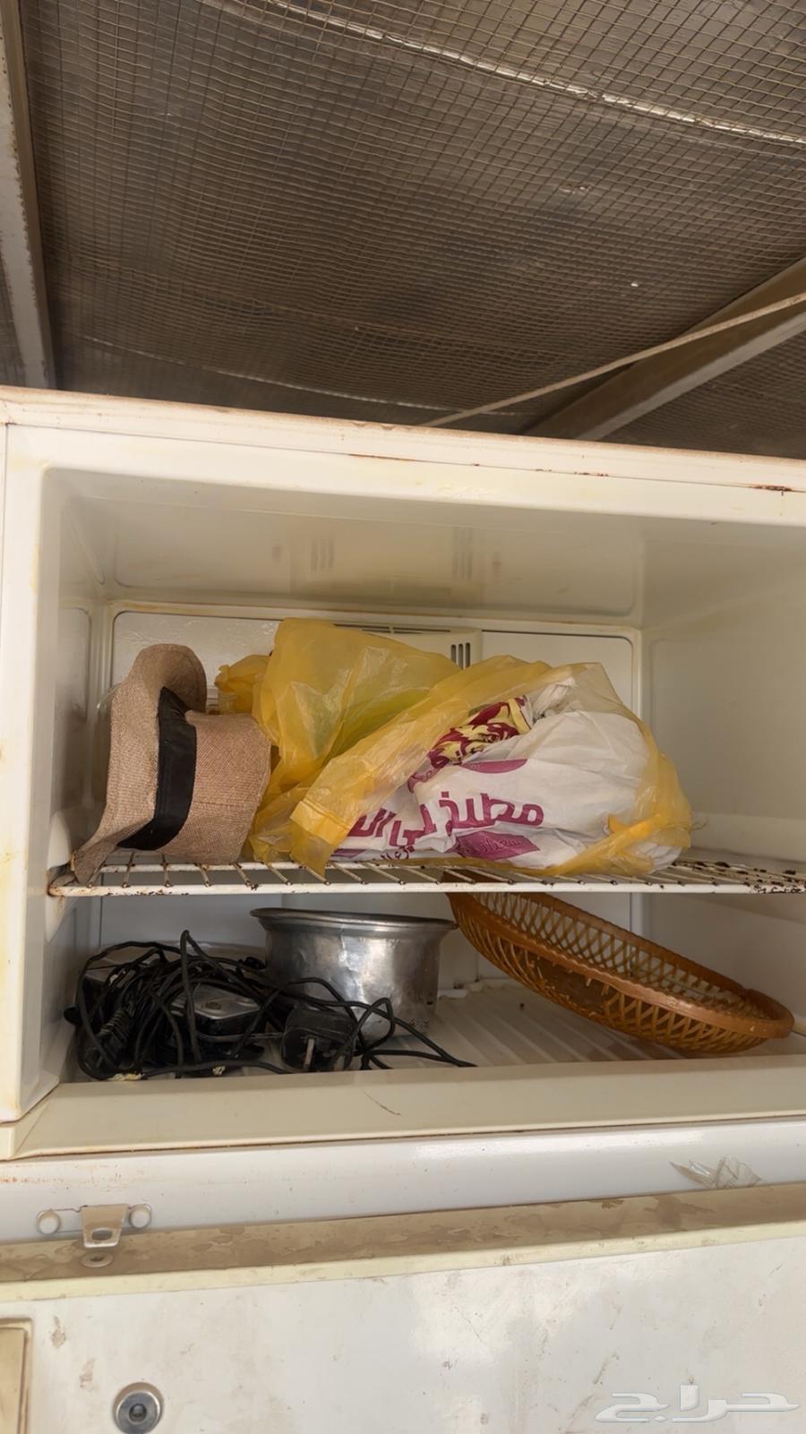 (( ثلاجتين للبيع )) بدون مكيف64460448430594114
