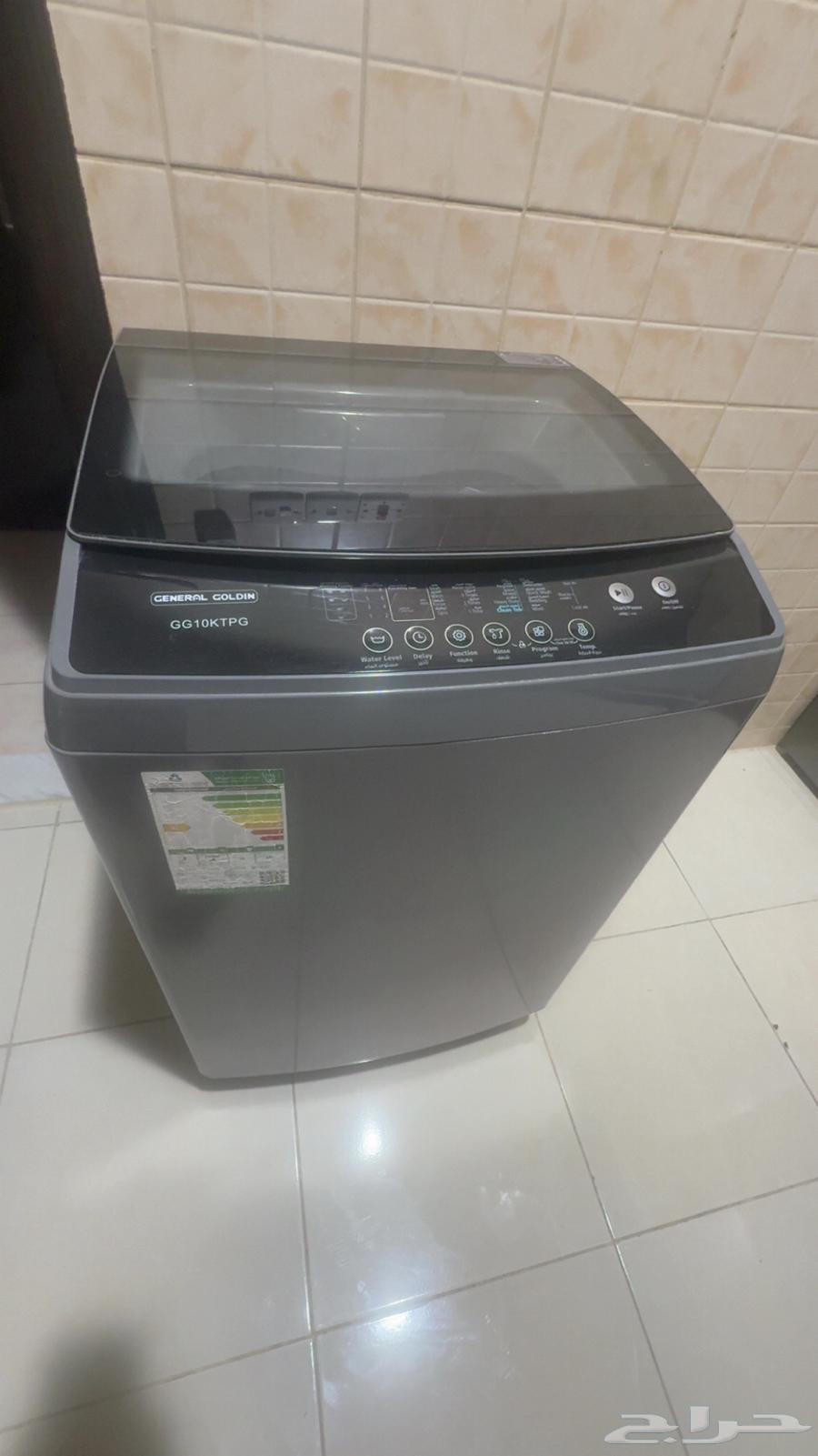 ثلاجه شبه جديده للبيع64462651904643110