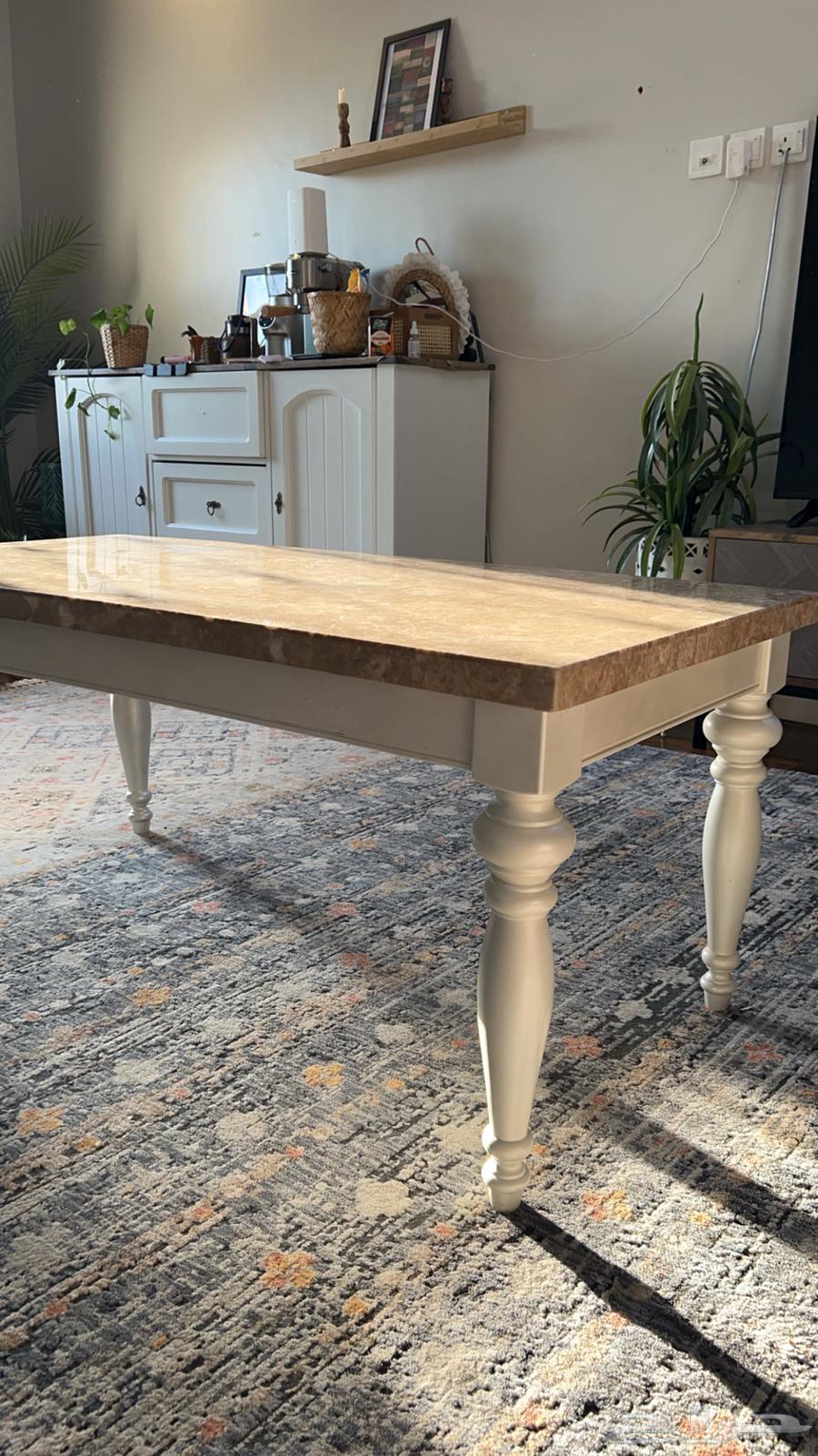 طاولة قهوة من هوم سنتر و مكتب دراسة مع كرسي دوار64460338608513113