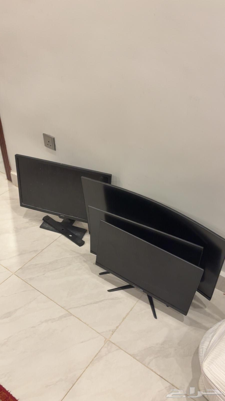 Four broken screens for sale from the inside64463101749377110