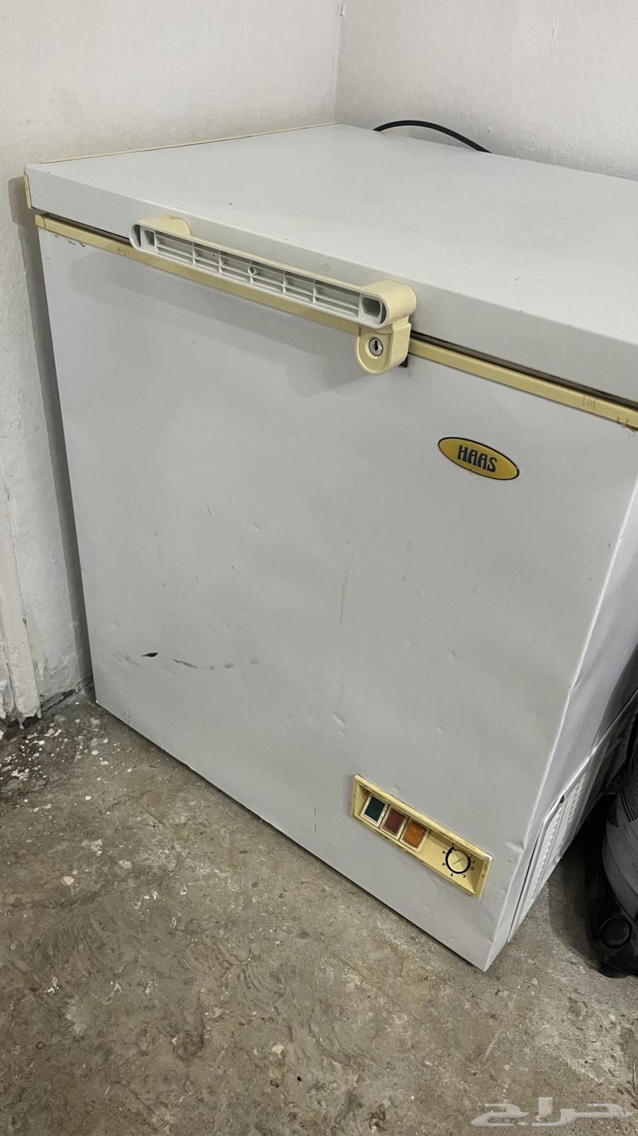 Samsung 55-inch TV, freezer, air conditioner, and backrests64457473590274114