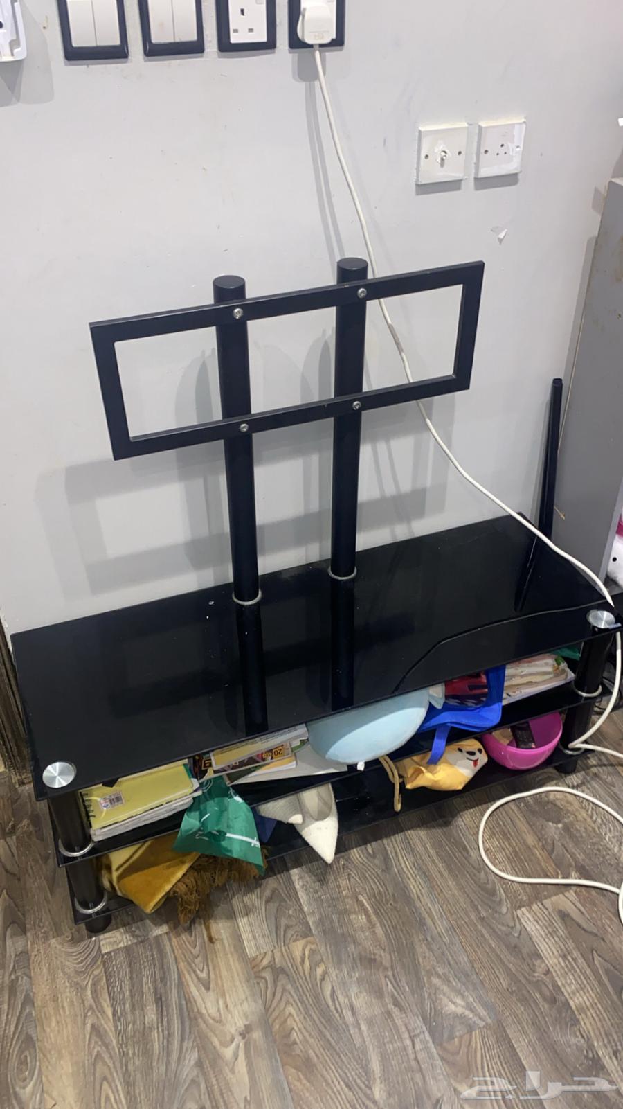 اثاث مستعمل كل شي يشتغل والي حاب يستفسر عن المشاكل خاص64458055068673113