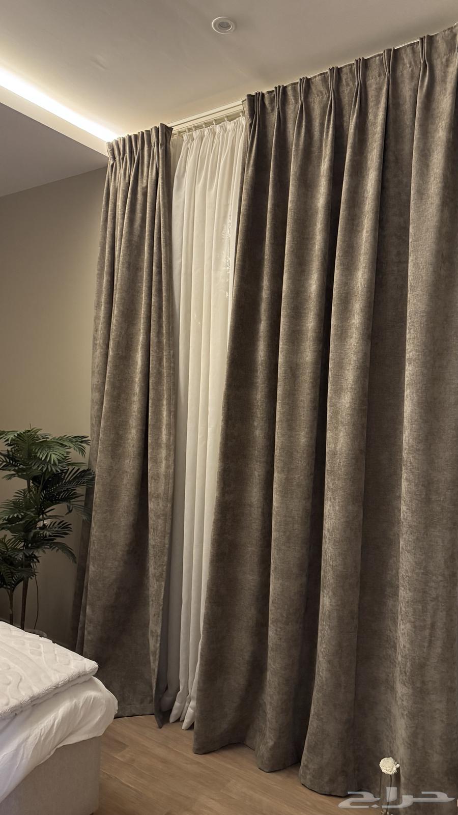 ستاير قماش مخمل خفيف  قطعتين قماش ومخمل معتم64462403560321111