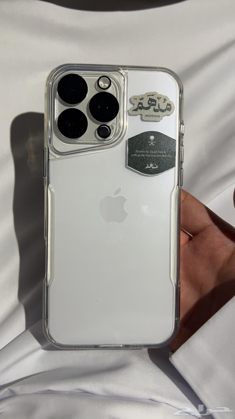 ايفون 16 برو ماكس 3200 ريال64464224350721112