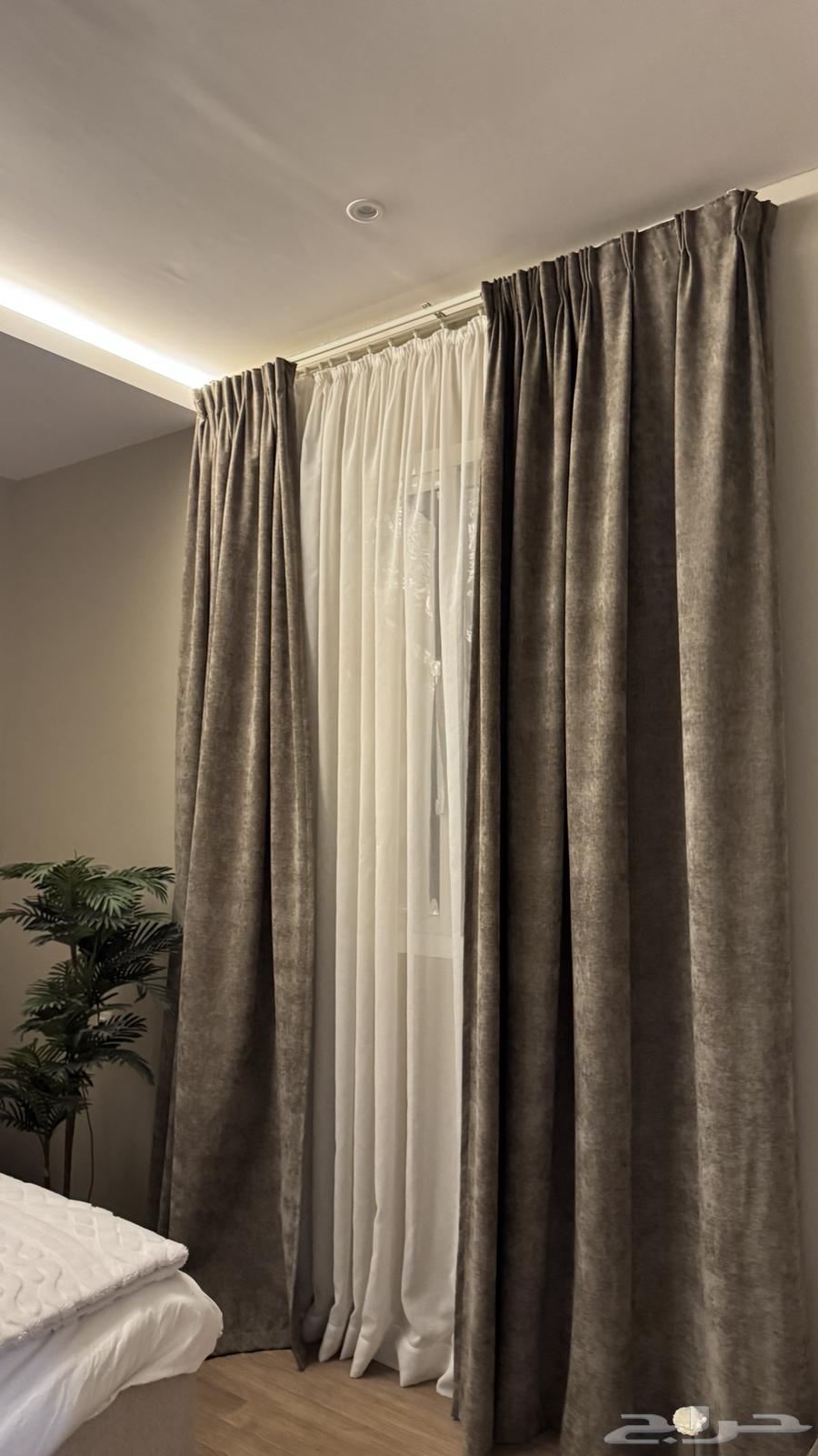 ستاير قماش مخمل خفيف  قطعتين قماش ومخمل معتم64462403560321110