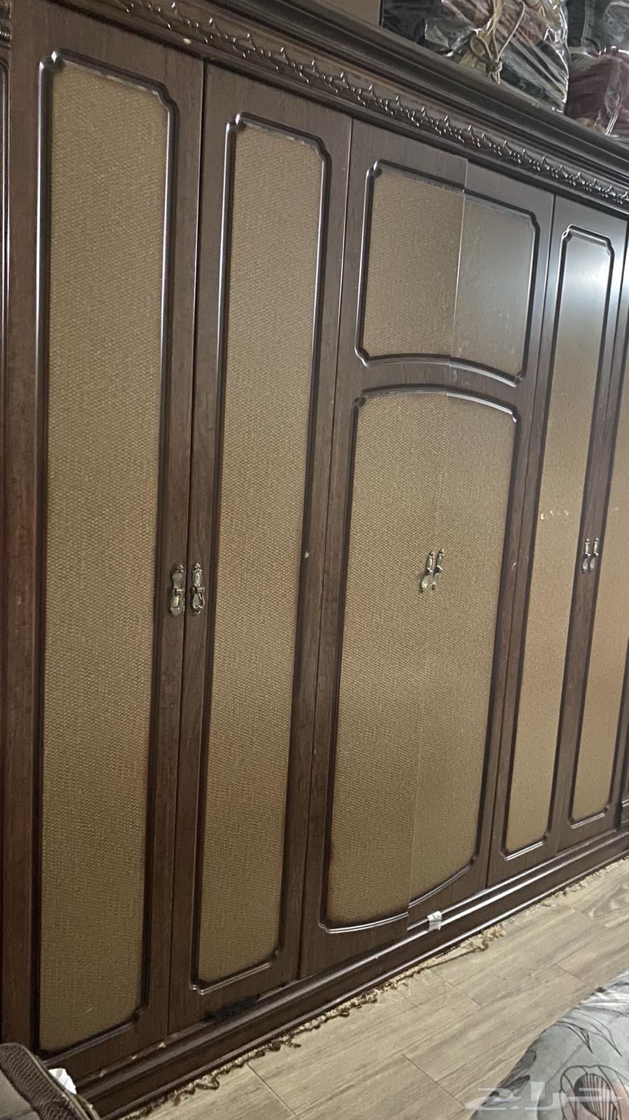 غرفة نوم  وكنب للبيع بسعر رخيص ومستعجل64462130855042112