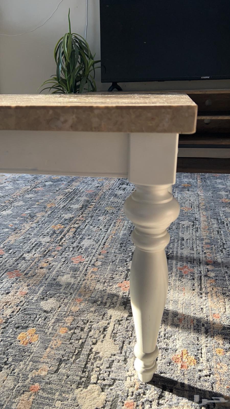 طاولة قهوة من هوم سنتر و مكتب دراسة مع كرسي دوار64460338608513111