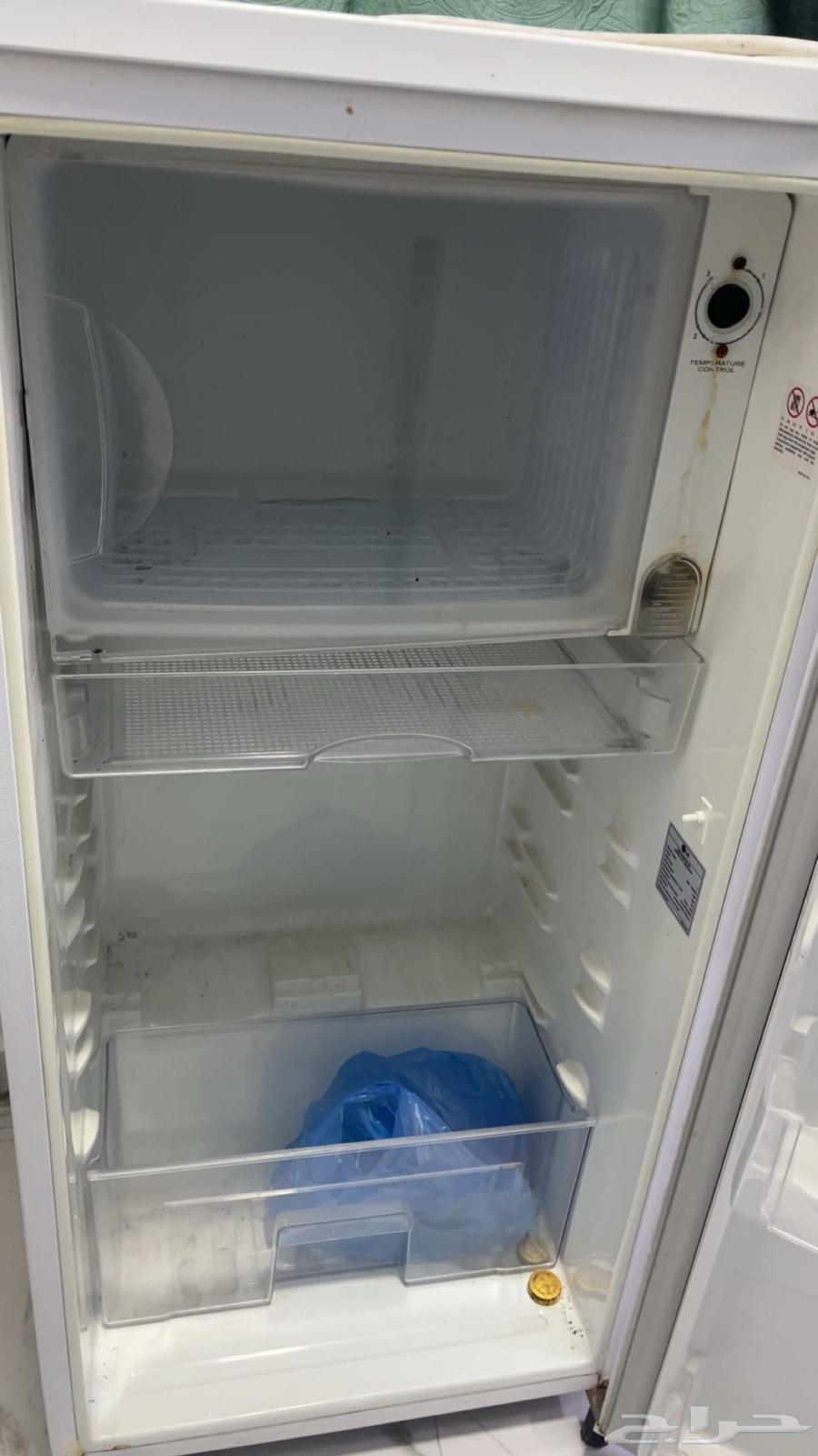 ثلاجه من شركه LG للبيع كبيره طويله64460926264195110