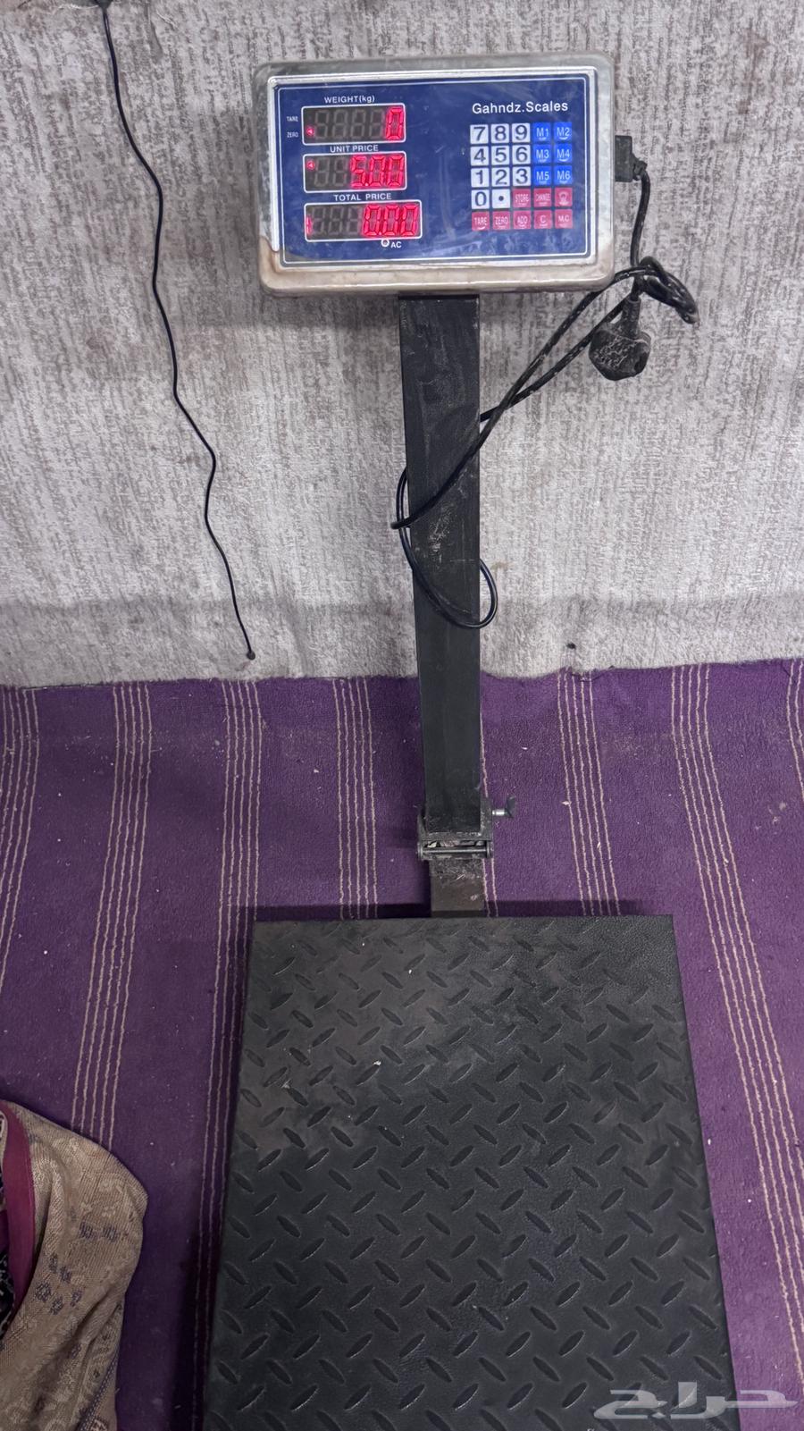 Almost New Scale64462937887107112