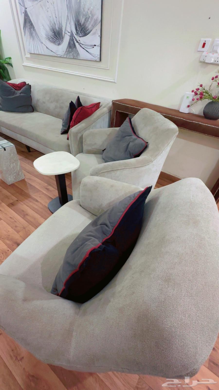 Gray sofa64464111270274111