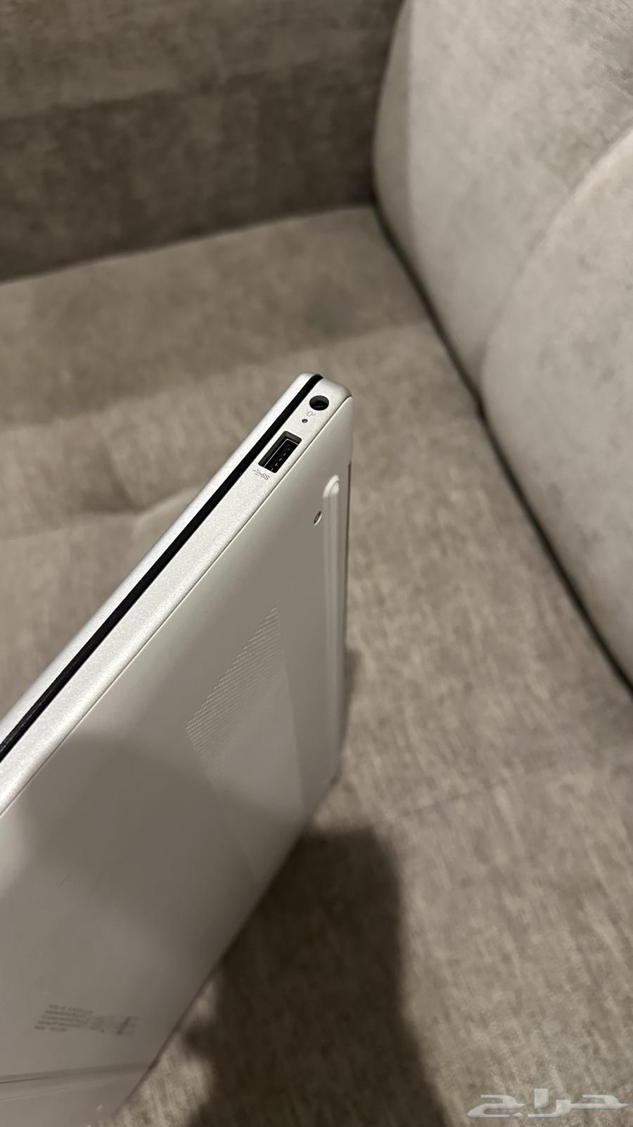 لابتوب64457568837378113