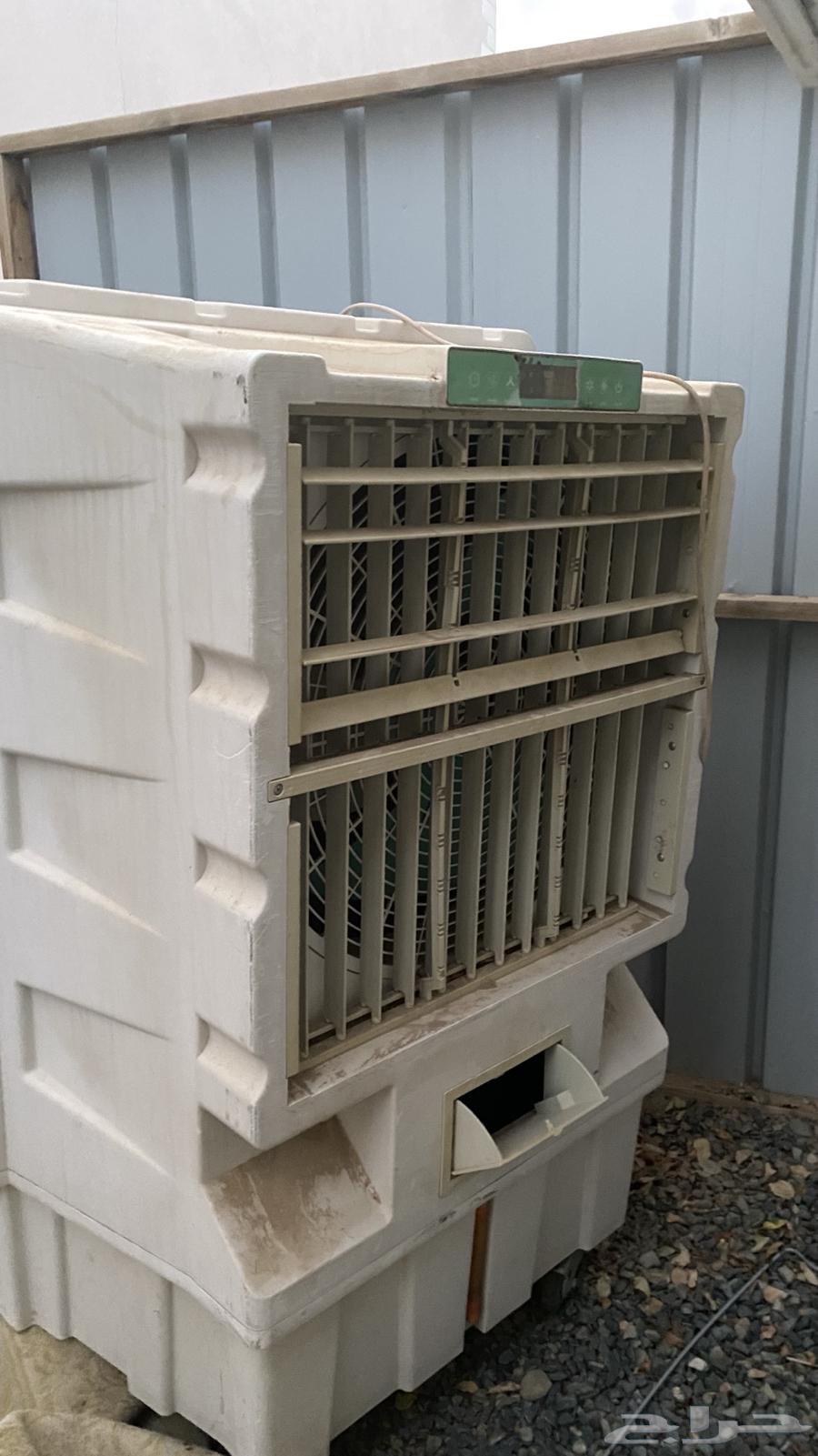 Portable desert cooler on wheels, clean and in good condition, price 35064462007614723110