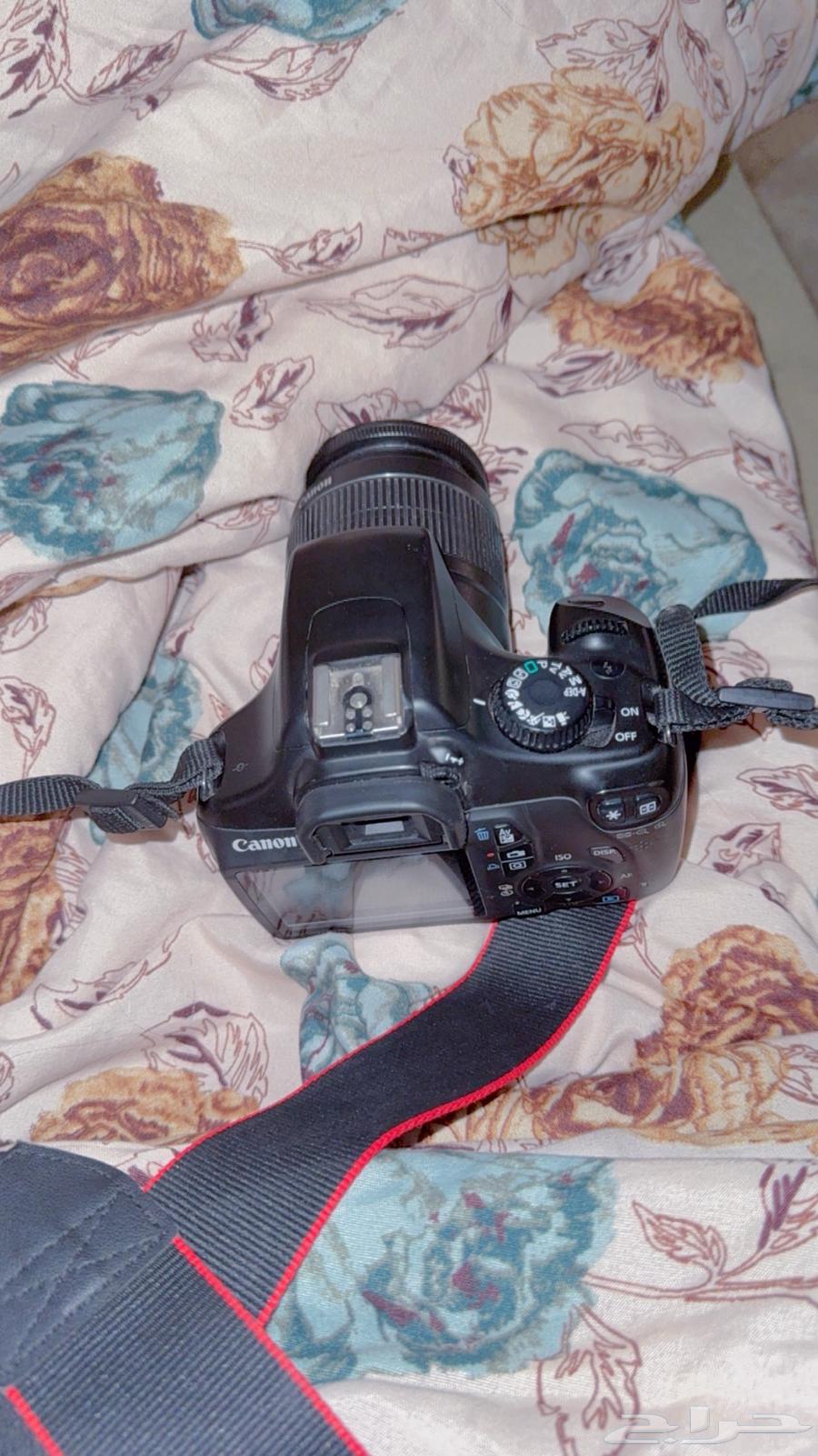 كاميرا كانون 1100D معه شاحن ووصلة ايفون لنقل الصور64463558966275111