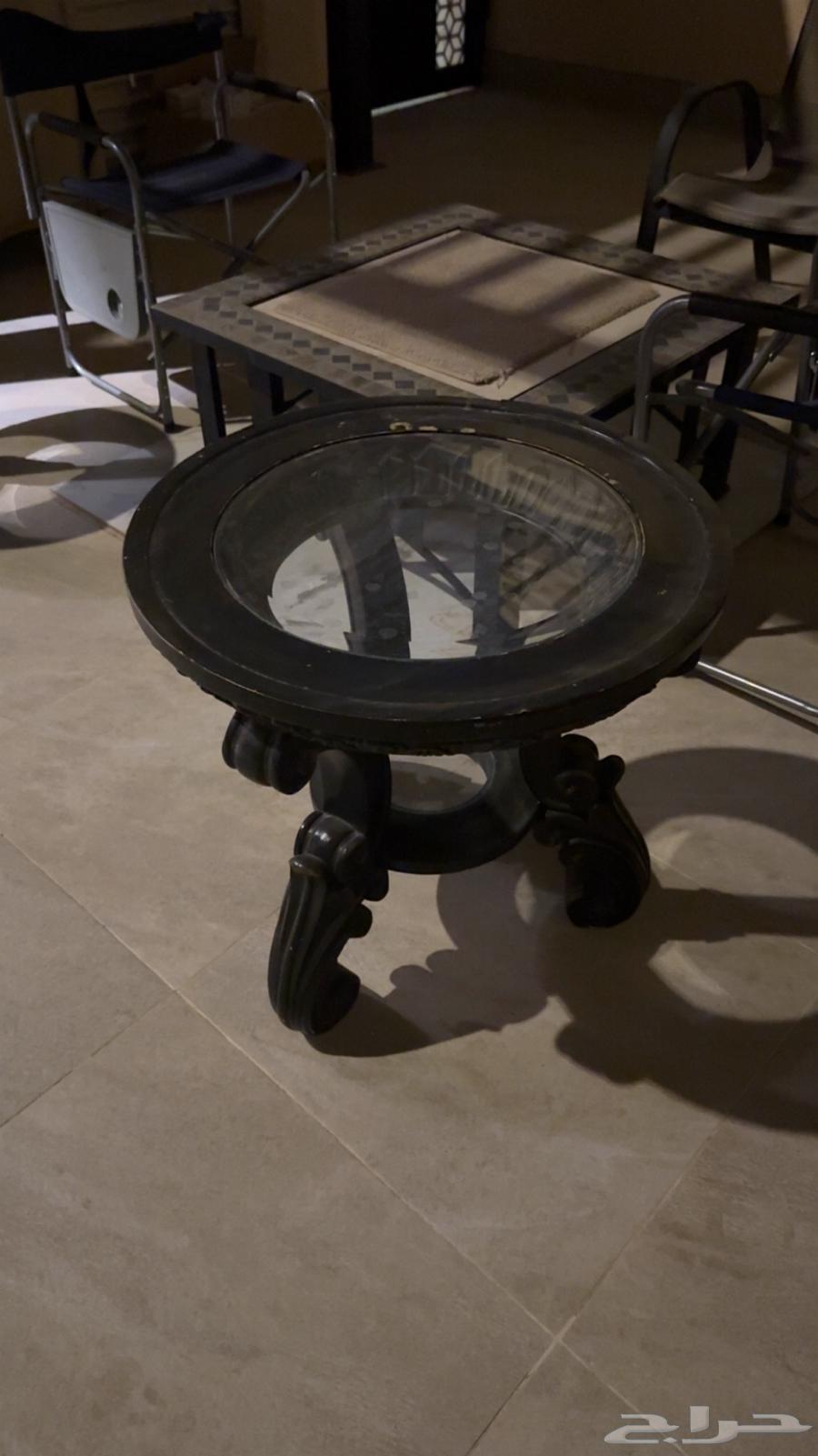 A large table with a set of two small ones, price 200 riyals64462841824643112