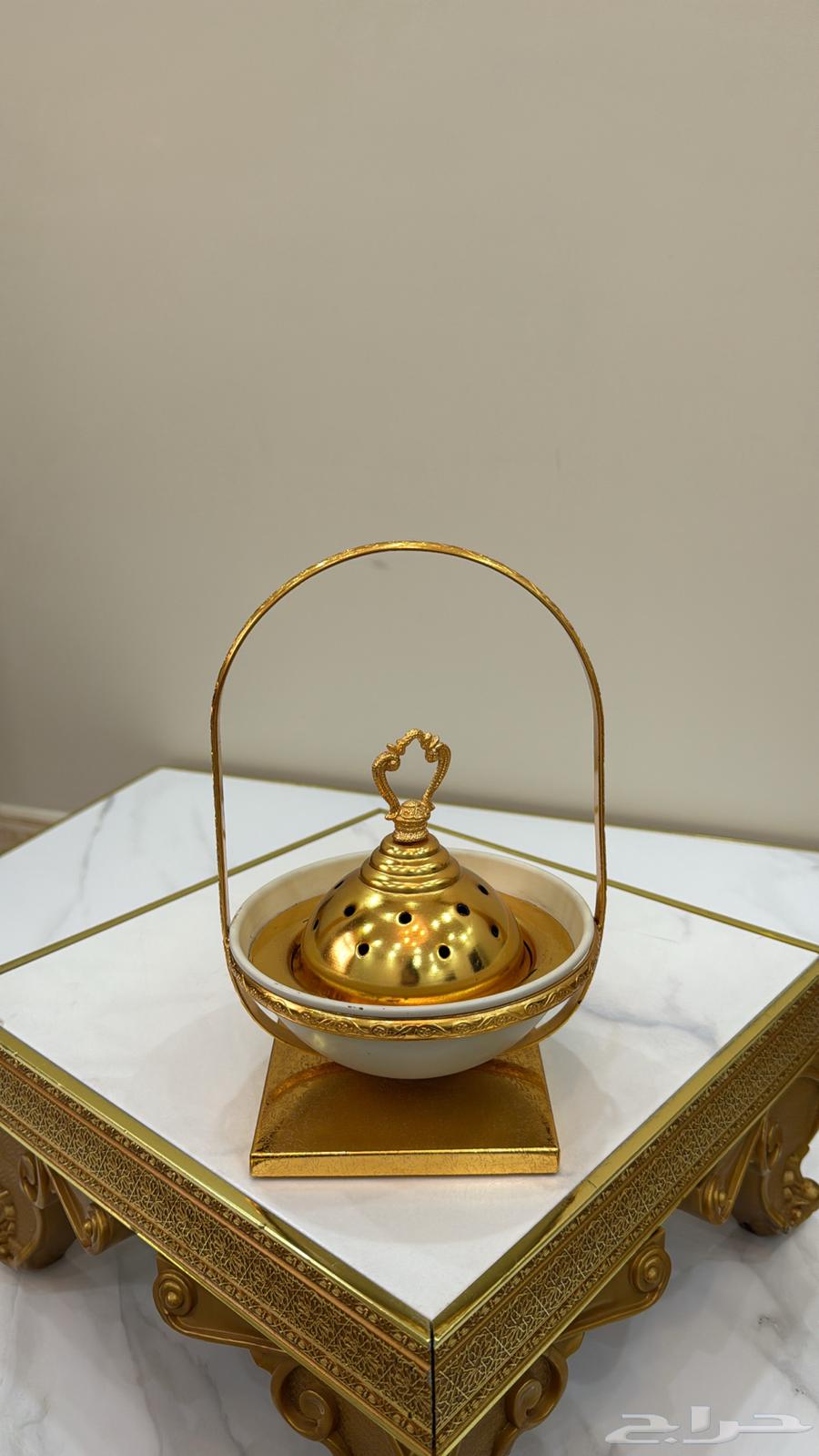 اواني ذهبية64461104076162112