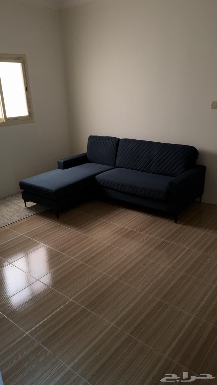 Sofa in excellent condition and quality64458629335937110