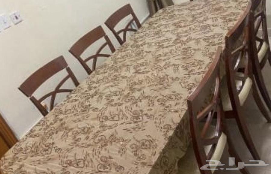 Dining table64463461494530110