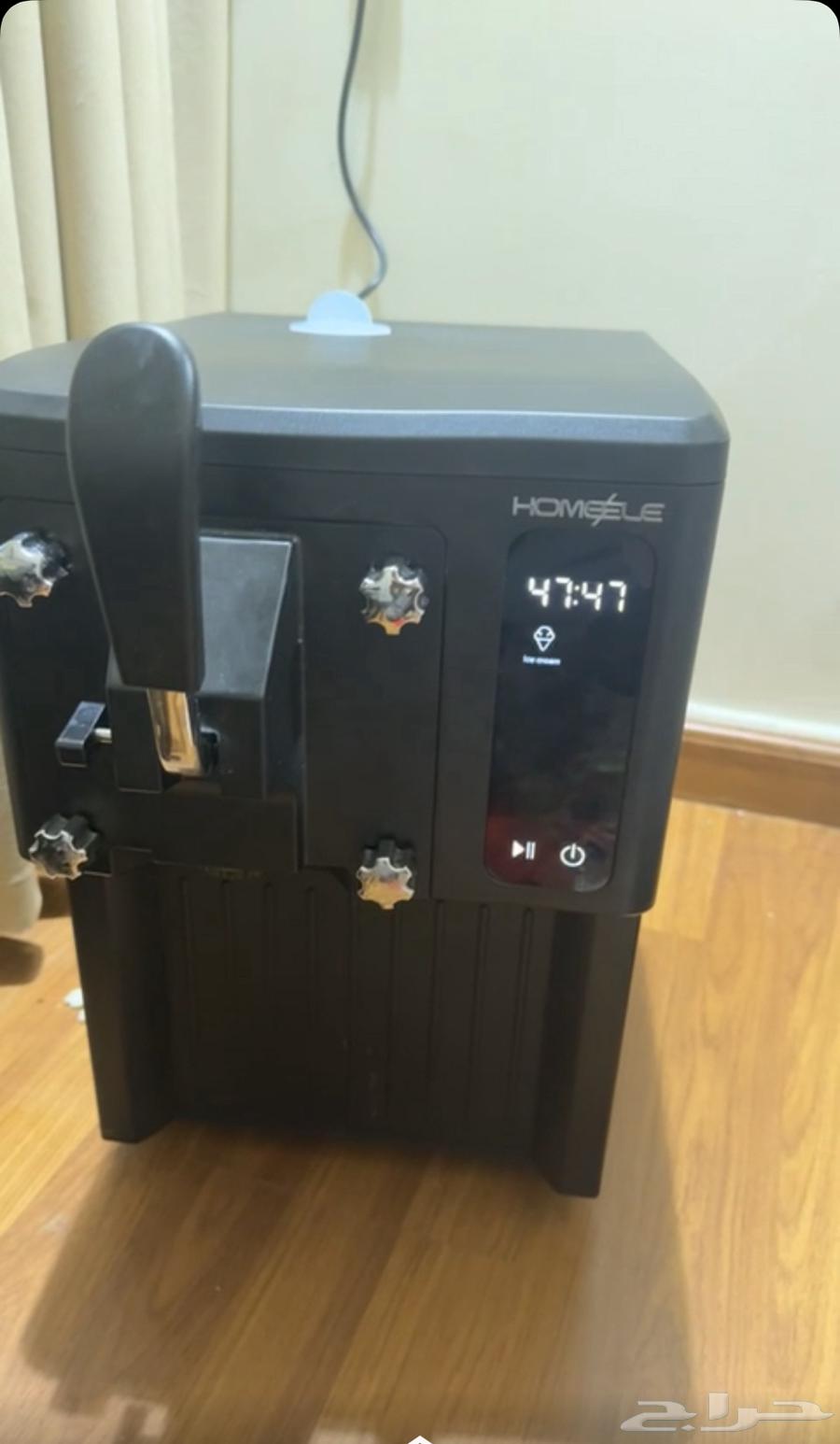 Ice cream machine64459943366658111