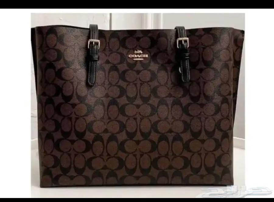 طاولة L و غزال طائر وشنطة كوتش للبيع64461035548546111