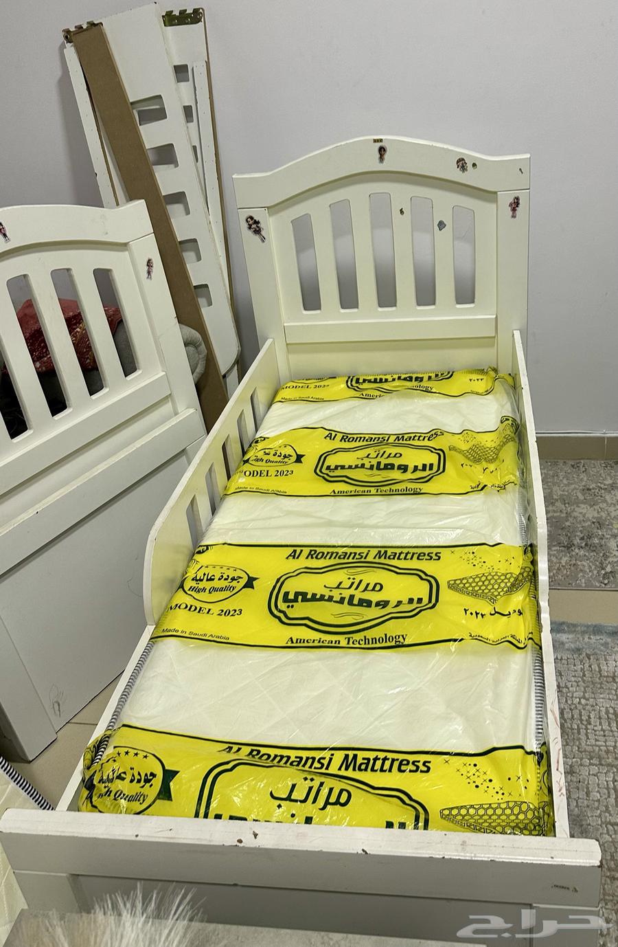 سرير اطفال للبيع64463101847298114
