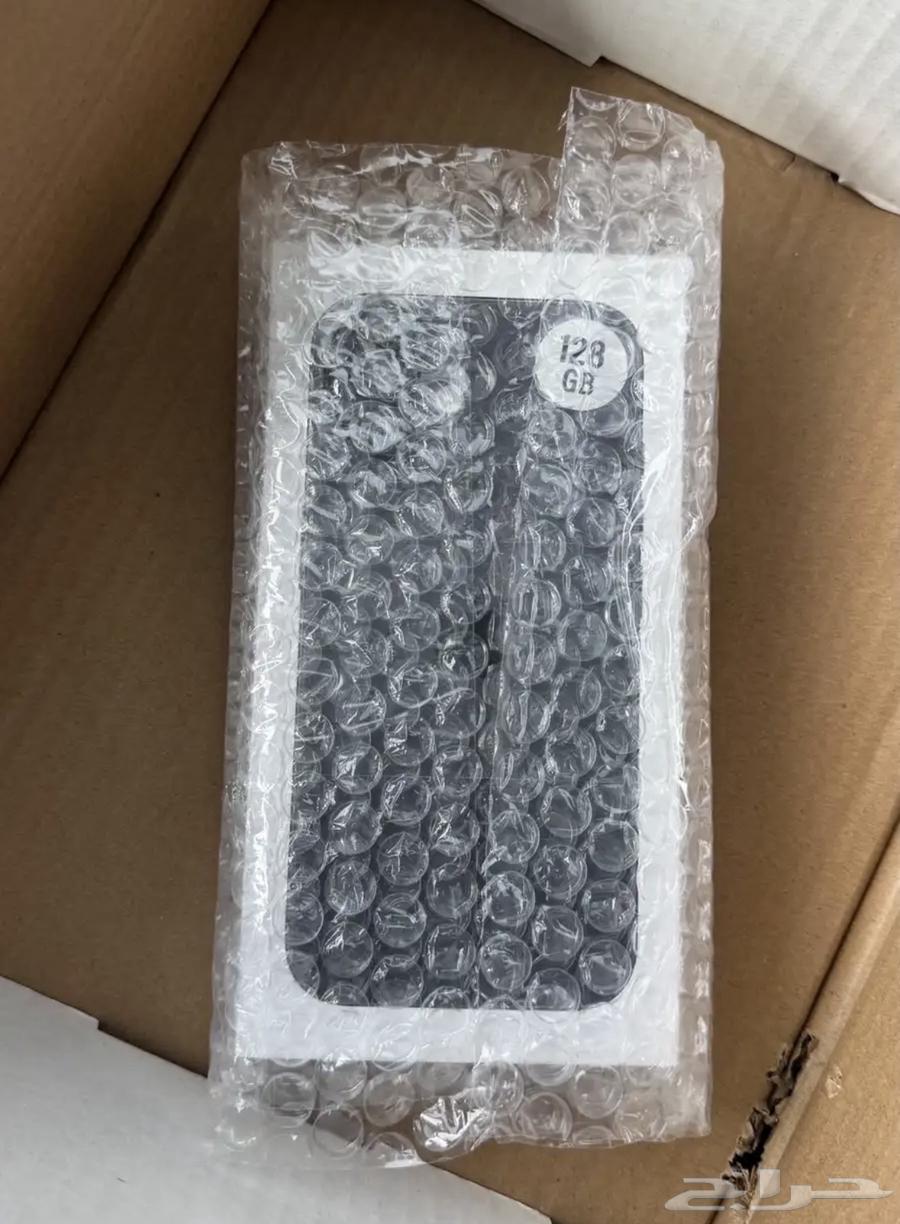 ايفون 16 العادي جديد بكرتونه64461076914433110