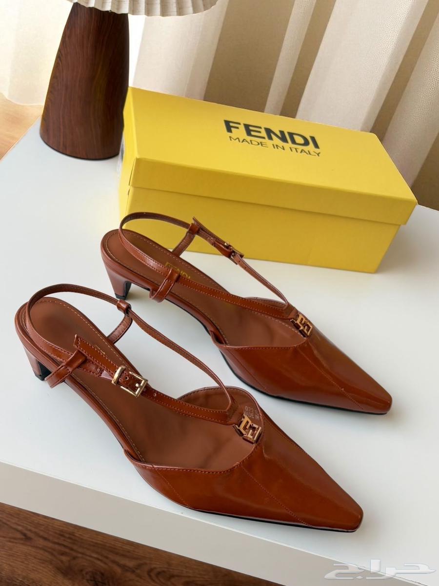 شوزات كعب فندي64457432705539112