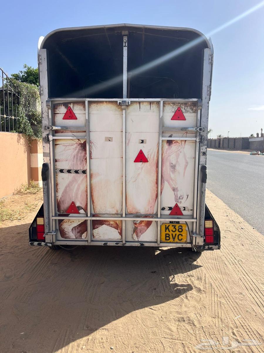 للبيع عربه المانيه راسين نوعيه طيبه ومعروفه64463334004481111