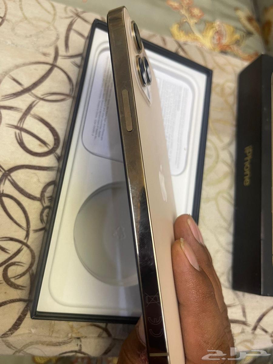 عندي جوال اي فون بروماكس ذاكره 12864464125295491113