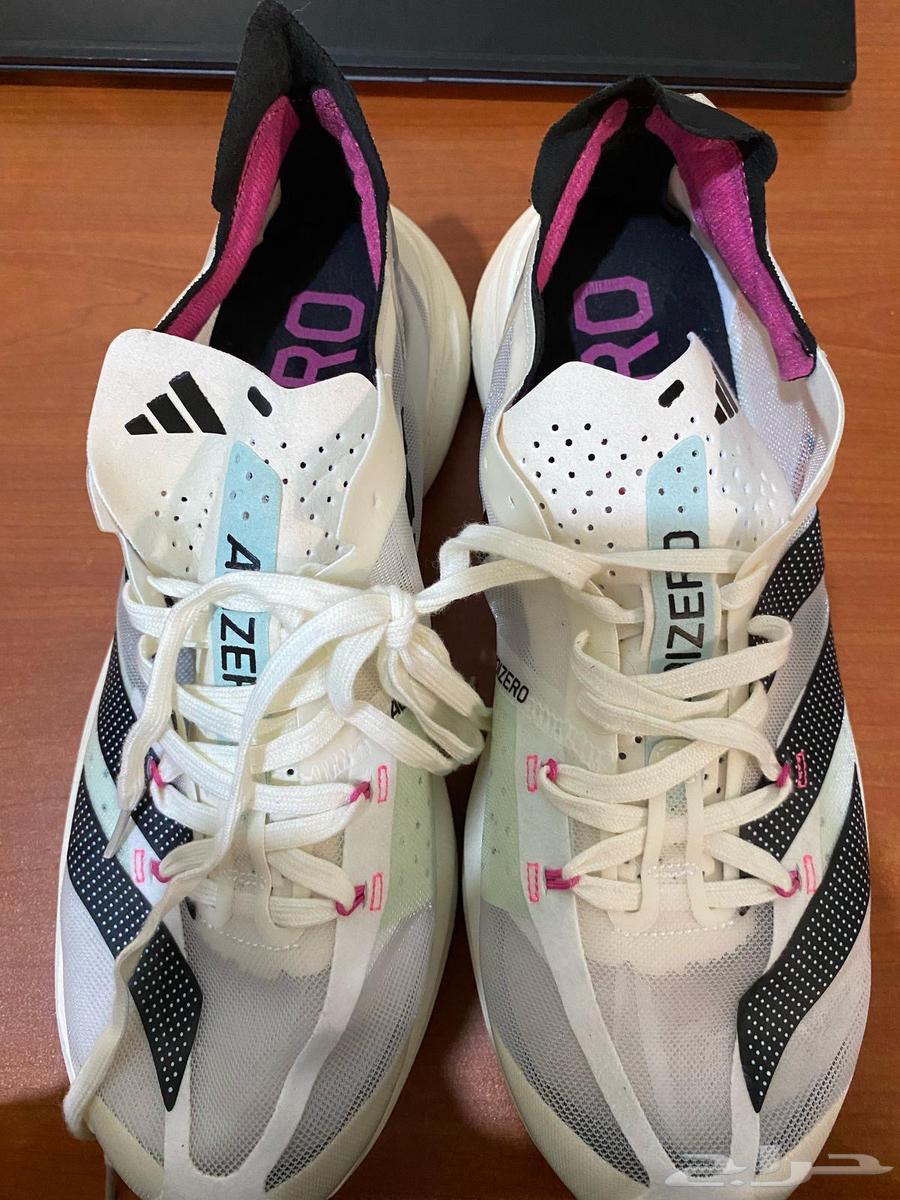 للبيع حذاء adidas Adios Pro 3   أصلي ونظيف64459744833921110
