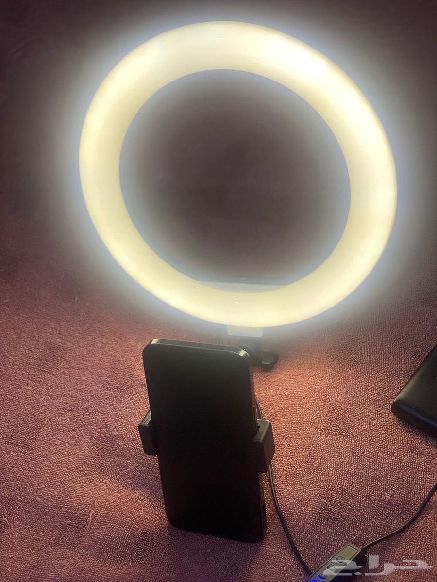 Lighting and Base64457391649922111