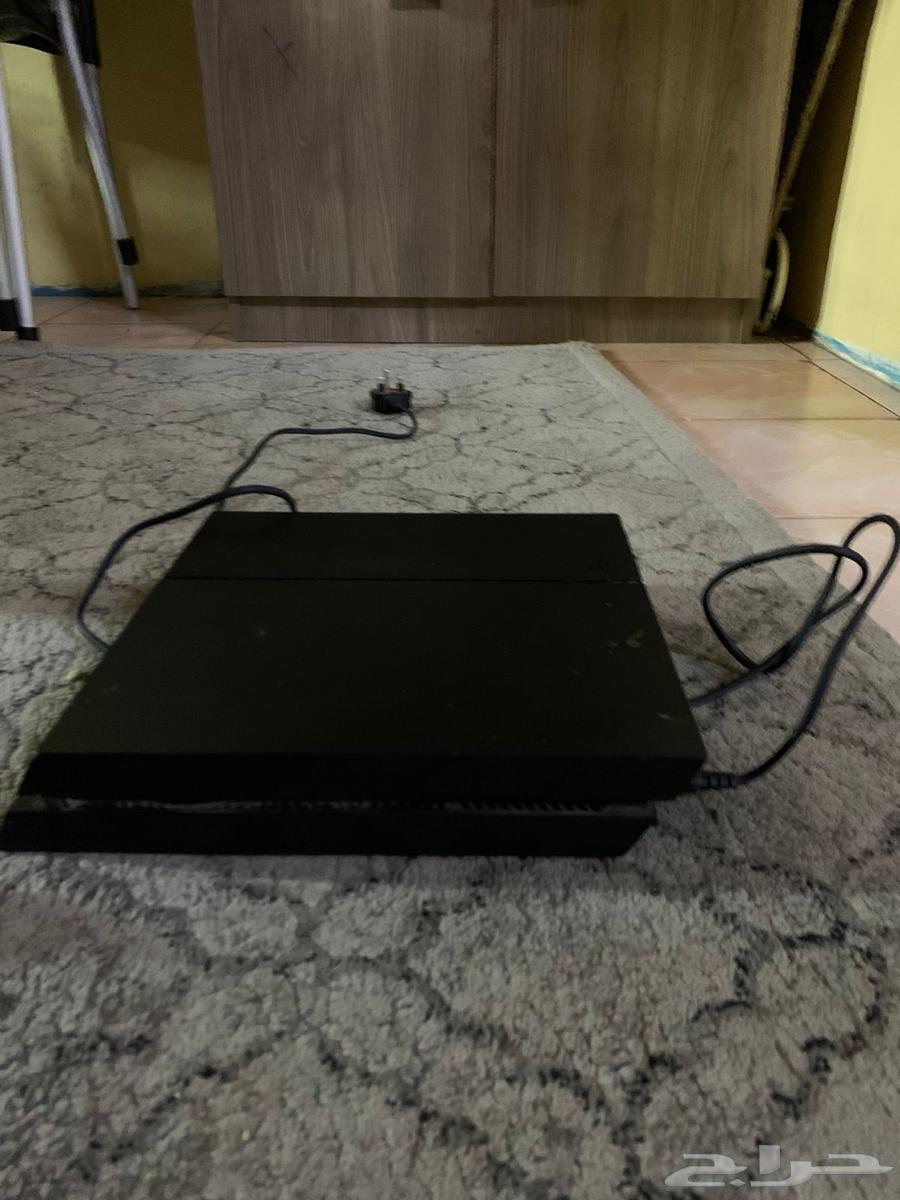 سوني 4عادي معه شريط فيفا2164460816634498112