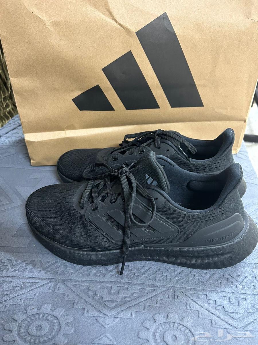 حذاء أديداس Pureboost 23 أصلي (مقاس 42 2 3   US 9)64458088011906111