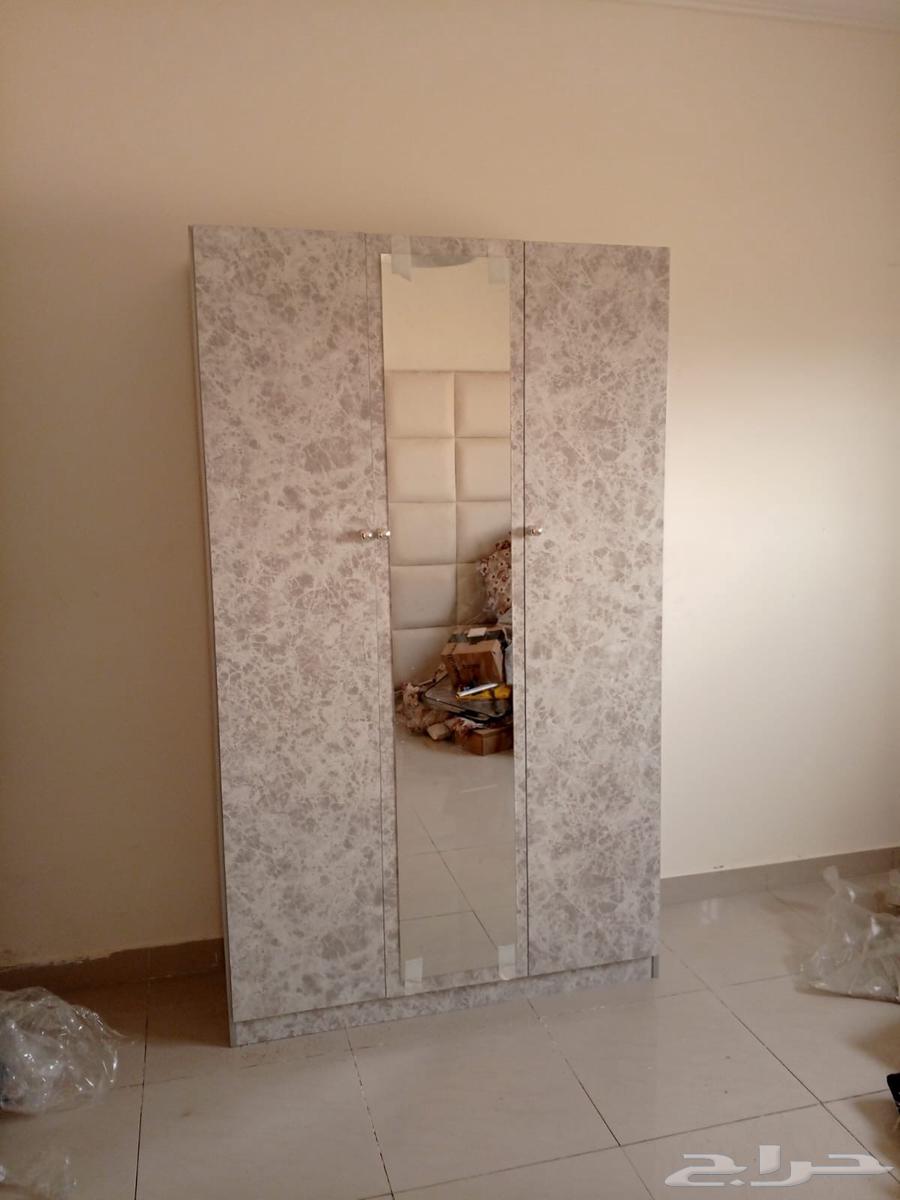 ثلاث  درف  دولاب موجود جديد64462485921794110