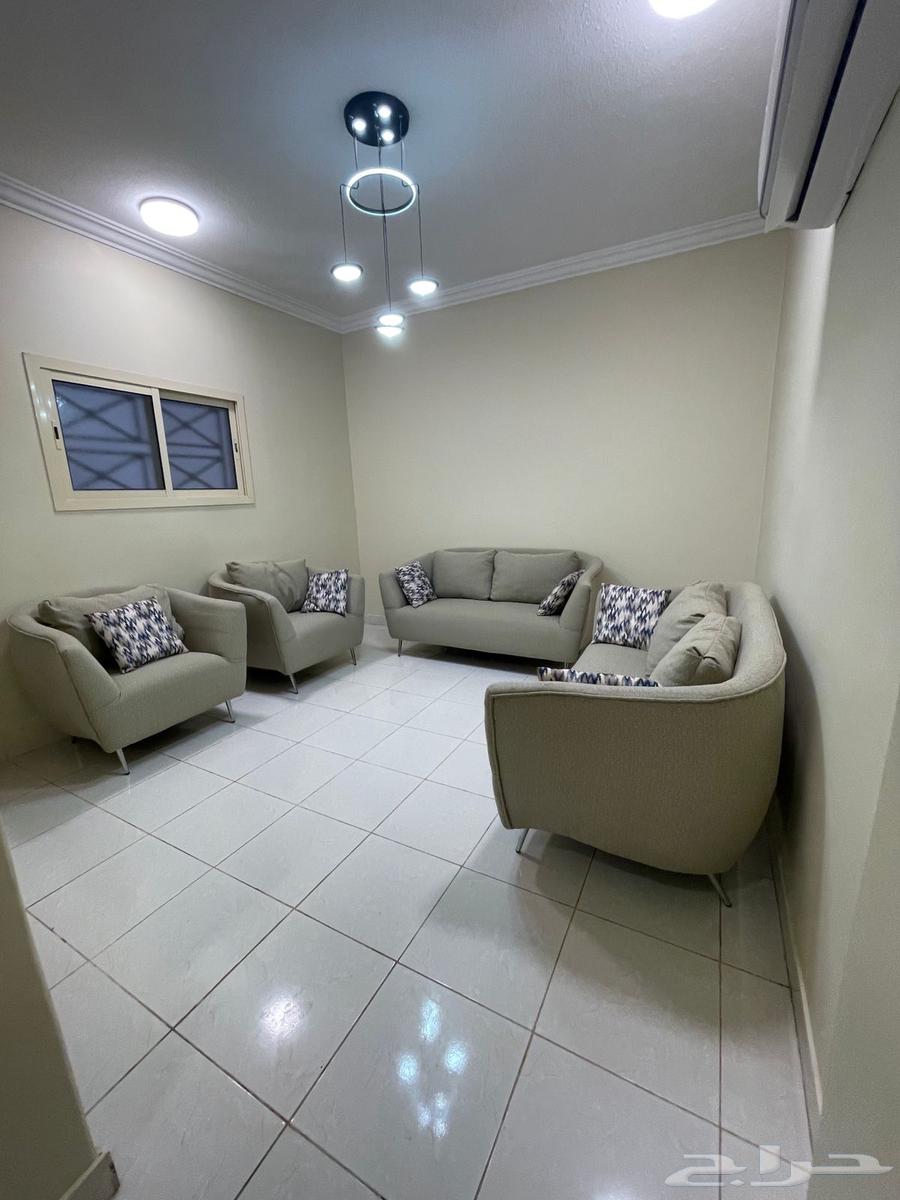 كنب للبيع ماركة64458136293763110