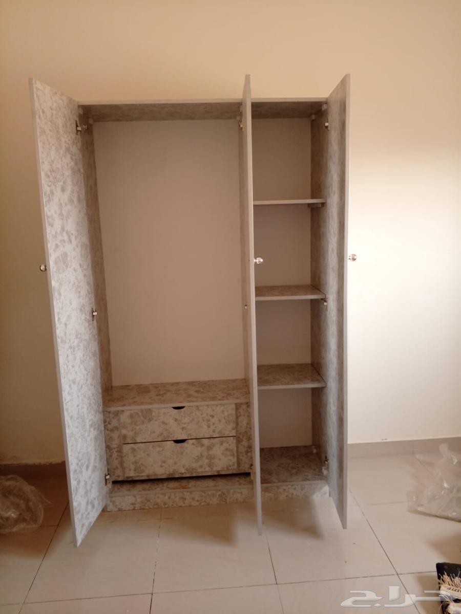 ثلاث  درف  دولاب موجود جديد64462485921794111