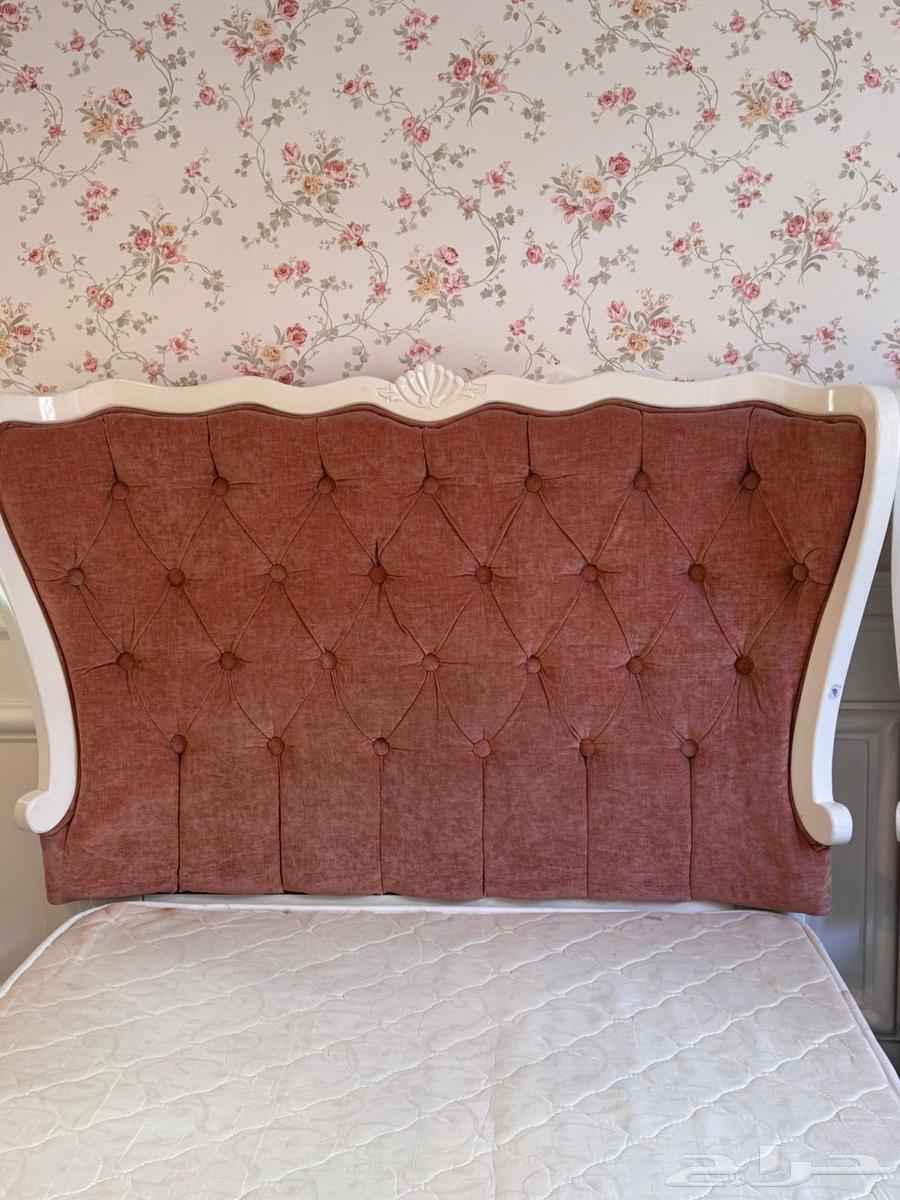 سرير للبيع64462665243907112