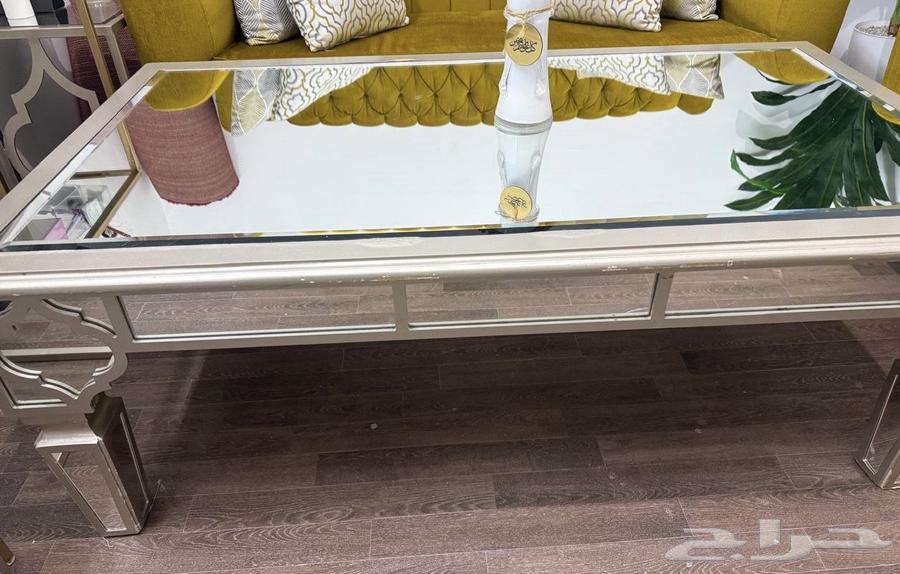 Coffee table64457641488002110