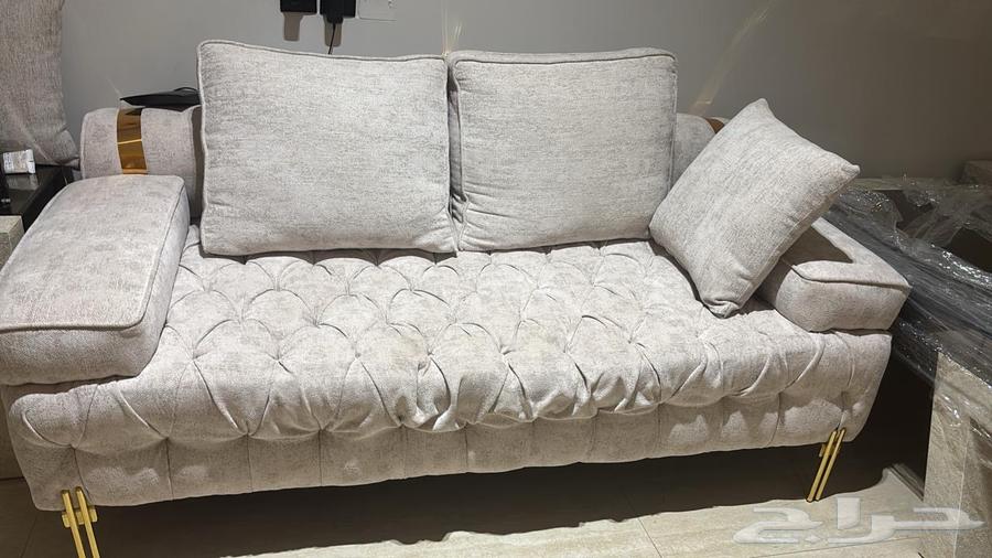 للبيع كنب جديد توه مفصل وما اعجبني64463390432387110