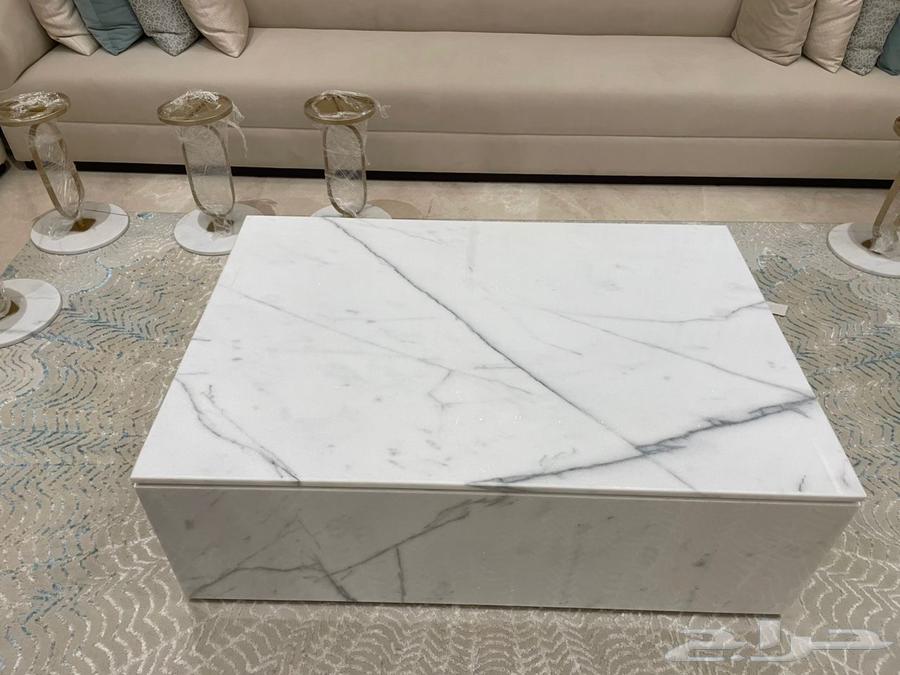 Marble table ..64463142470786110