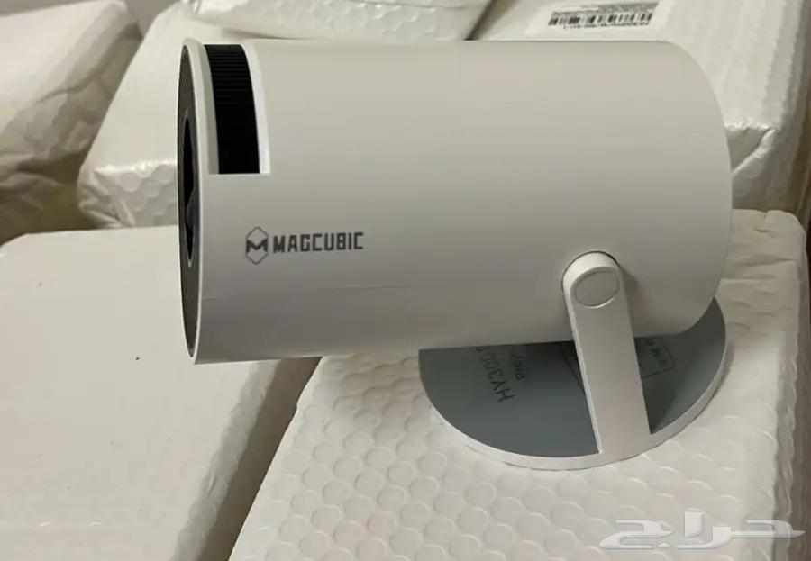 4K High-Definition Projector64460051356163112