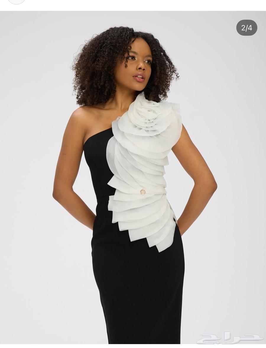 A dress designed by Eman Al-Sahim, new and worn only once64459806482819110