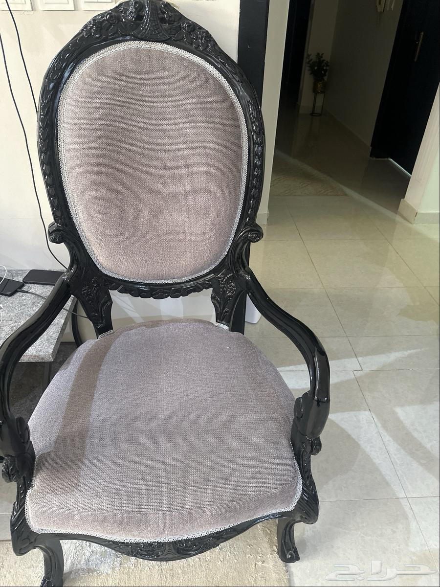 ثلاث قطع كبيره وثنين قطع فرديه وقطعه زايده64459499103106114