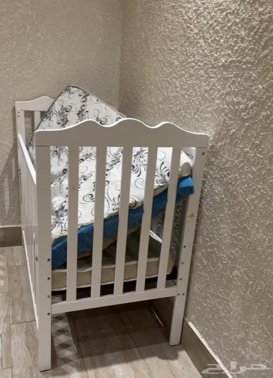 Very clean bed, taken from Center B for 900, whoever wants it can contact privately64464210389122111