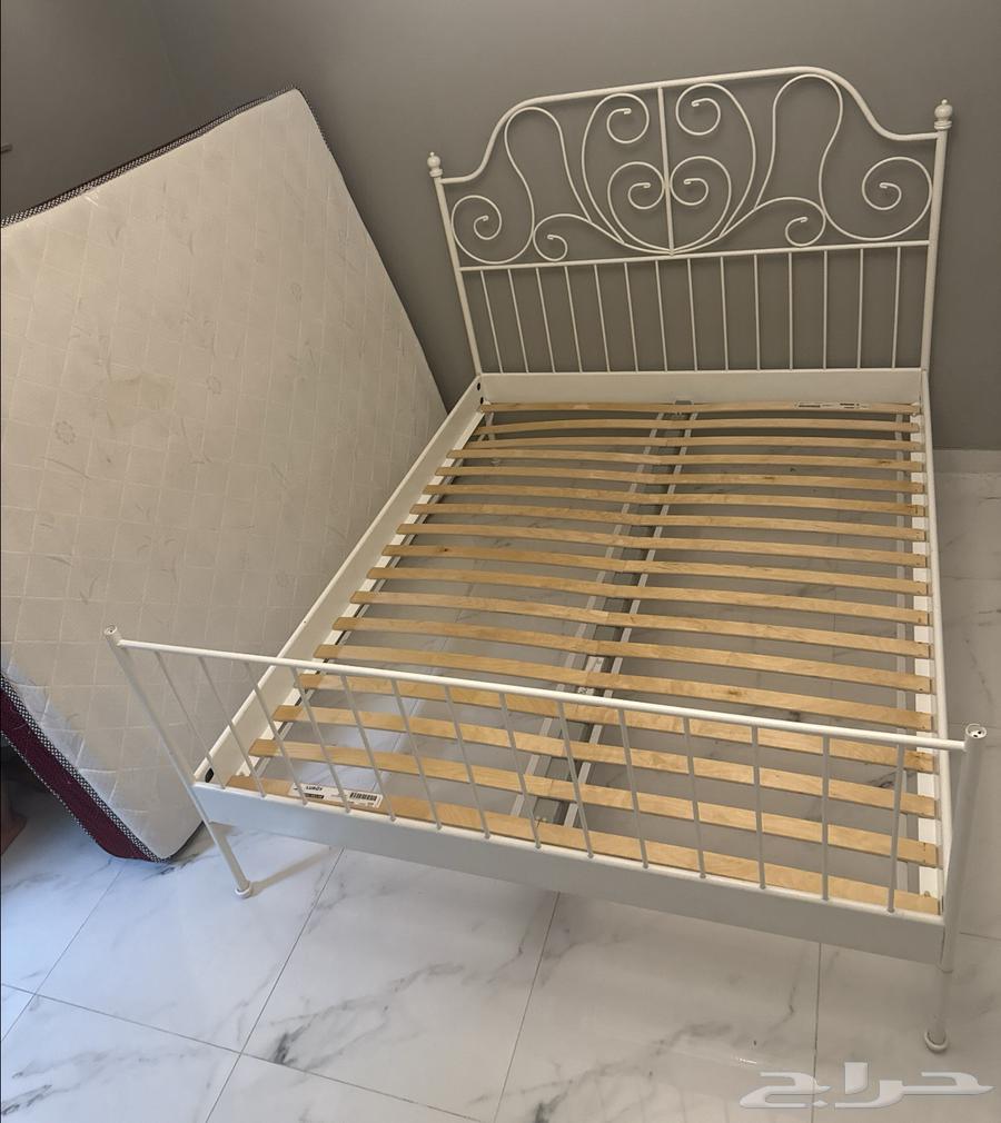 سرير إيكيا نفرين 200 200 ومرتبة بحالة ممتازة64460106234243111