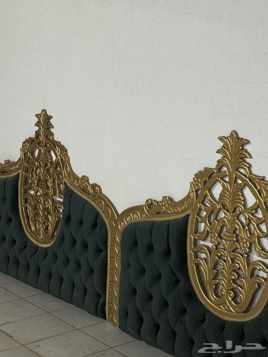 Clean supportive furniture64460748516355112