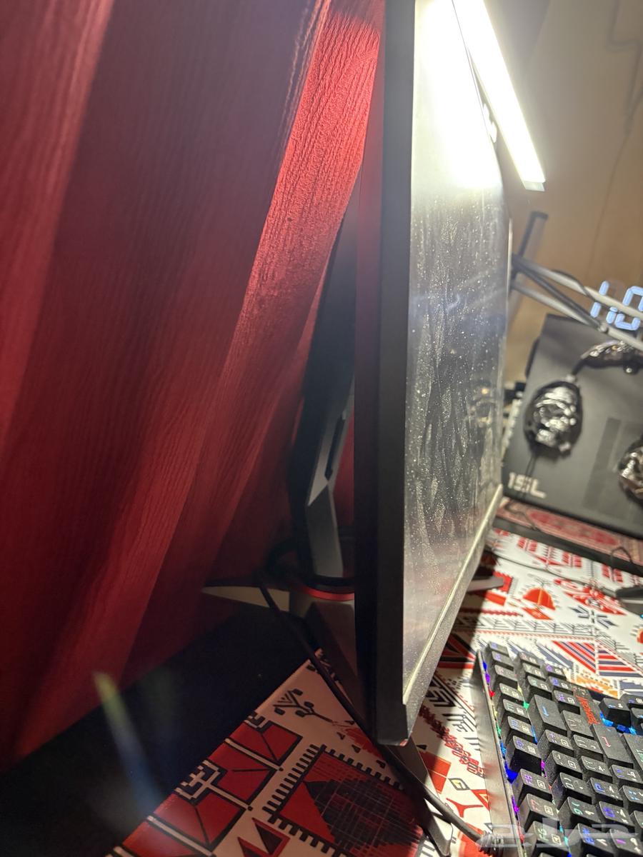 Gaming Screen64462910129155113