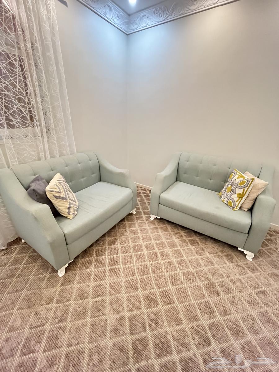 Two-piece sofa64457528145793110