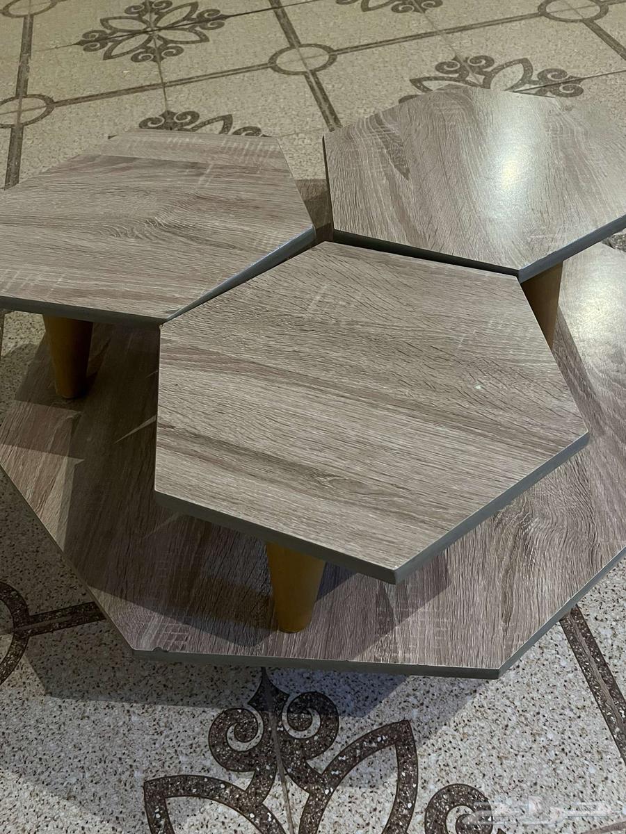 Table and umbrella64458199616515112